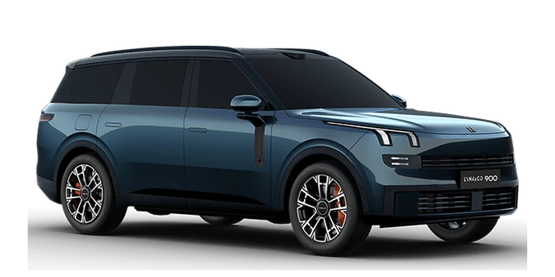 Lynk & Co 900
